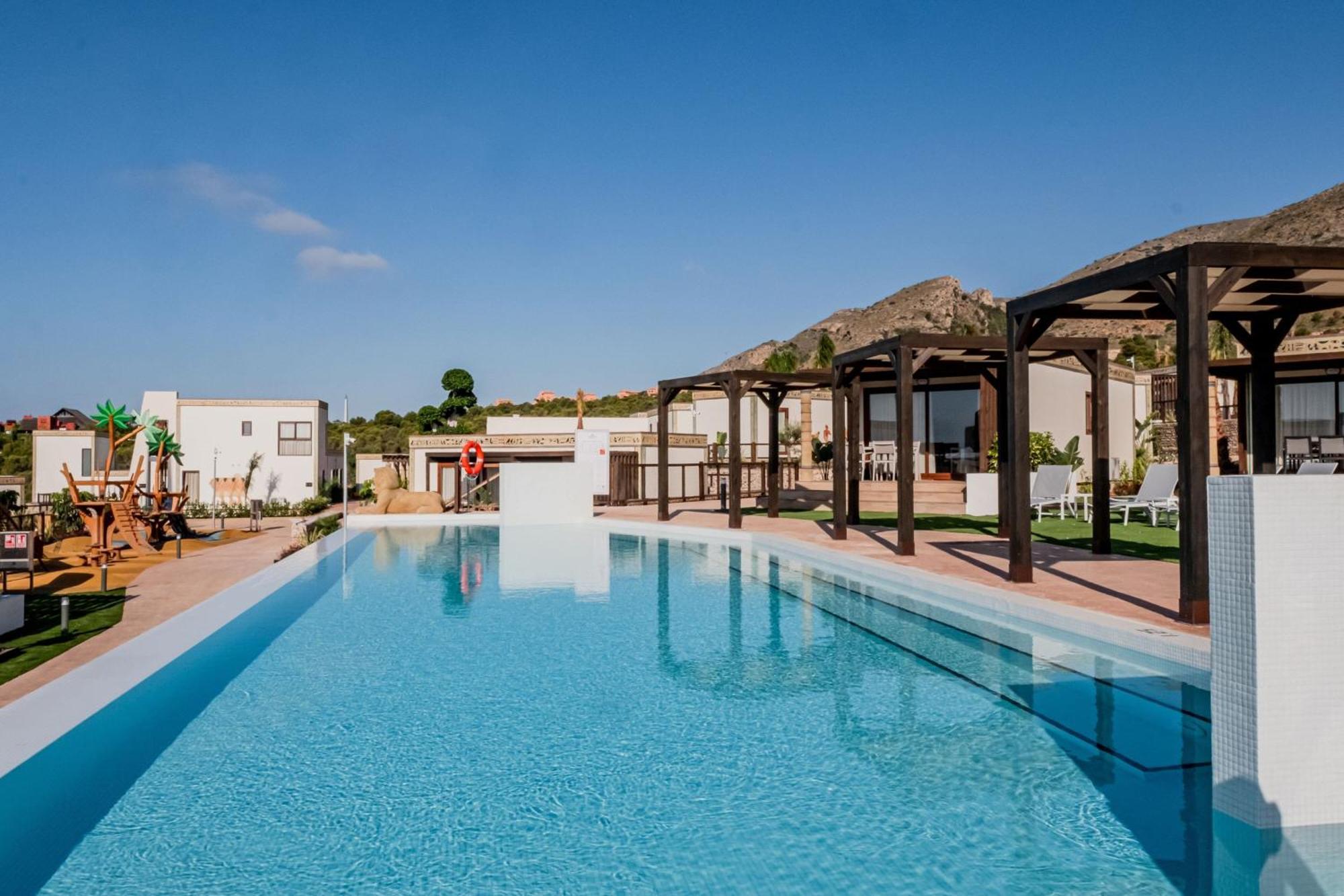 Four Points By Sheraton Costa Blanca Villas Benidorm Exterior foto